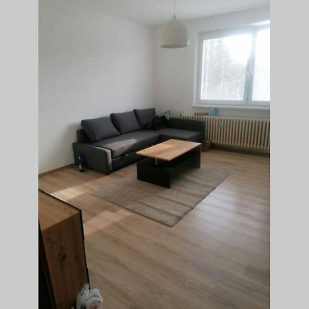 Apartman Blizko Hlavnej Stanice A Centra Mesta บาร์เจโอ ภายนอก รูปภาพ